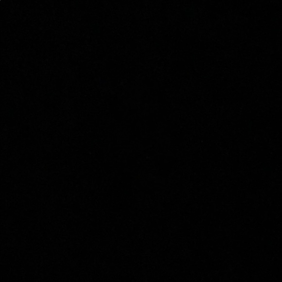 Meet your Posher, Caitlin - Picture 1 of 1